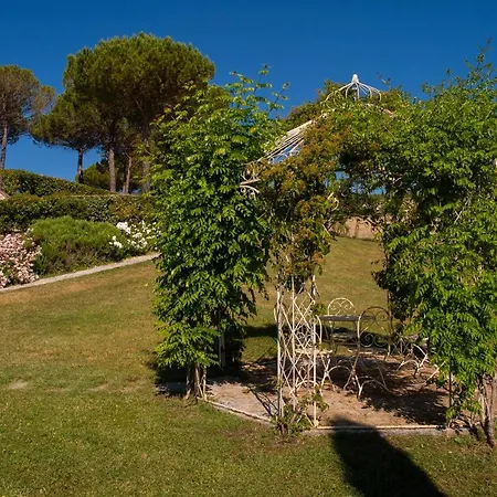 Bed & Breakfast Cavarchino 3*