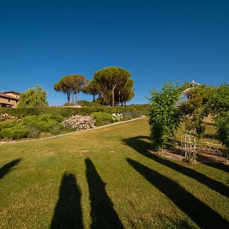 Cavarchino Bed & Breakfast 3*