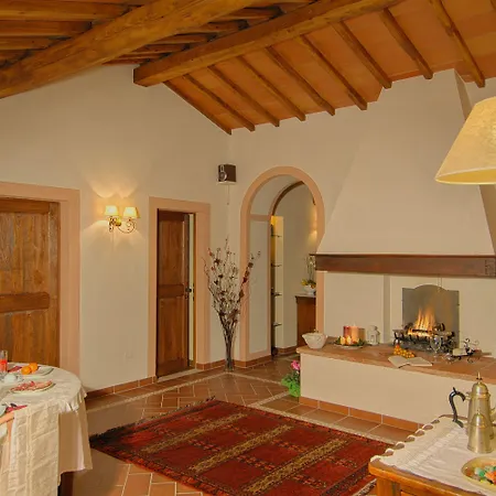 Bed & Breakfast Cavarchino 4*